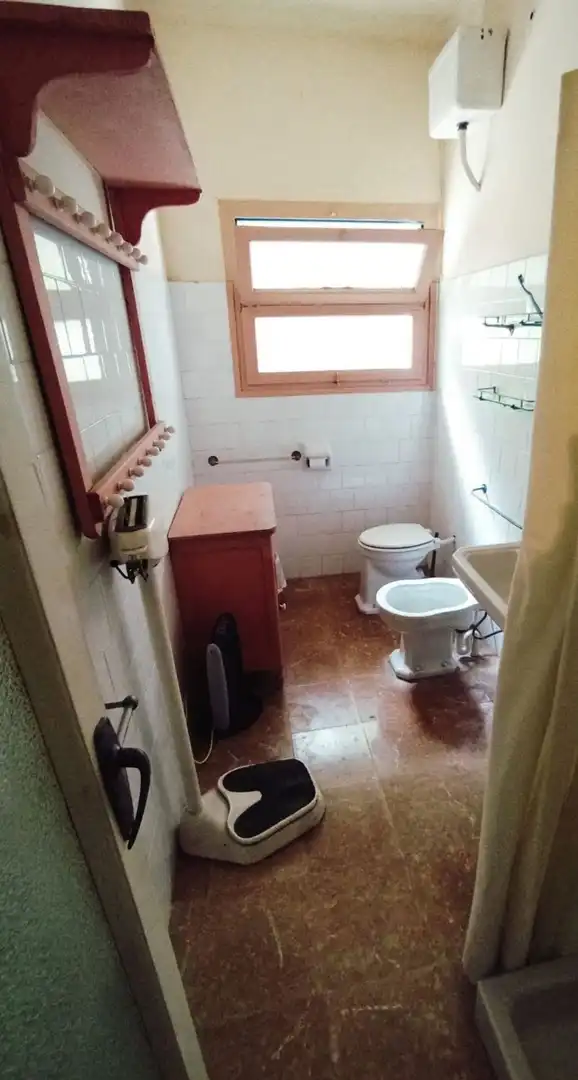 Bany de Finca rústica en venda en Sant Cebrià de Vallalta amb Jardí privat, Terrassa i Piscina comunitària