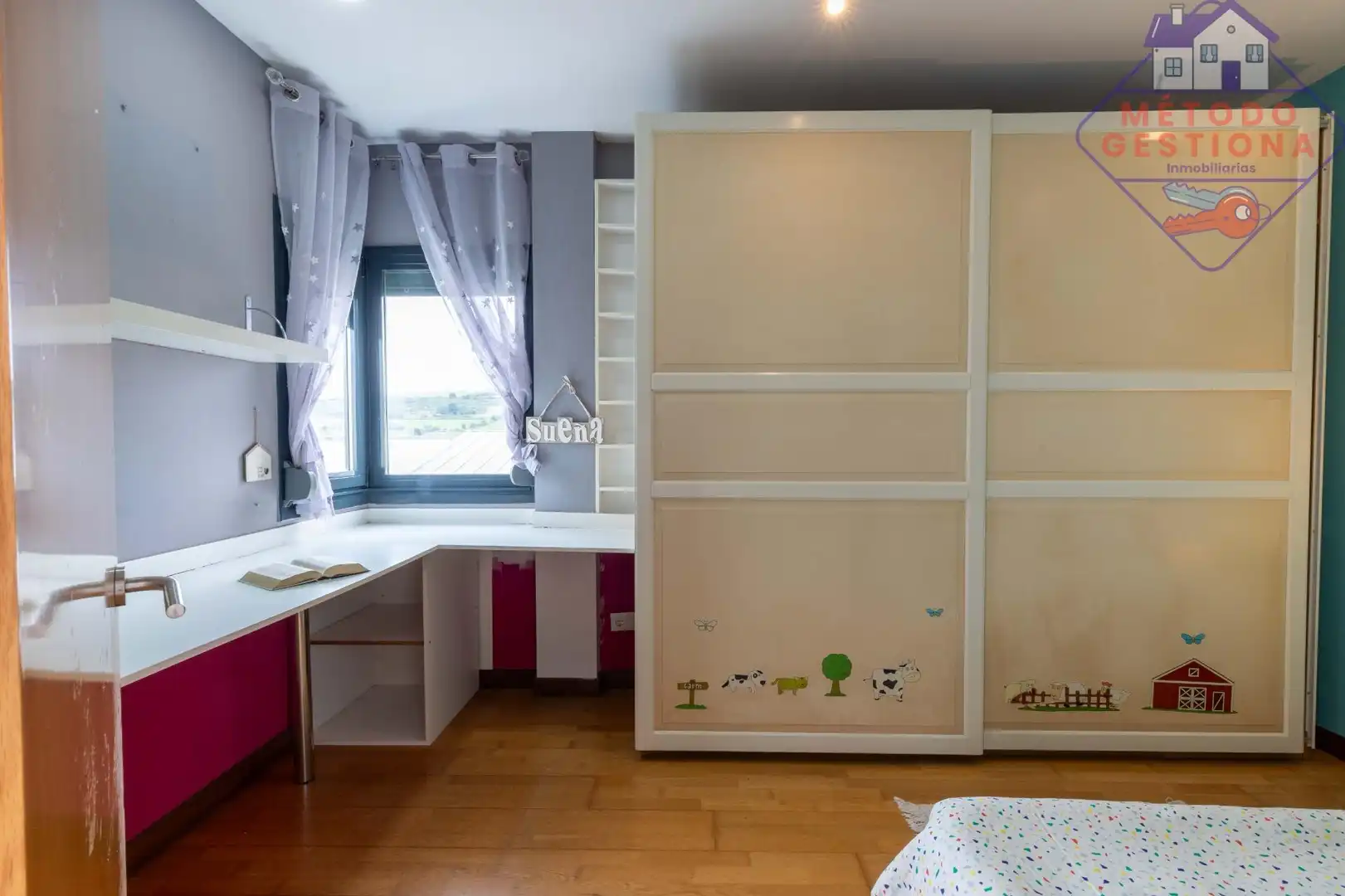 Dormitori de Casa o xalet en venda en Suances amb Calefacció, Jardí privat i Terrassa
