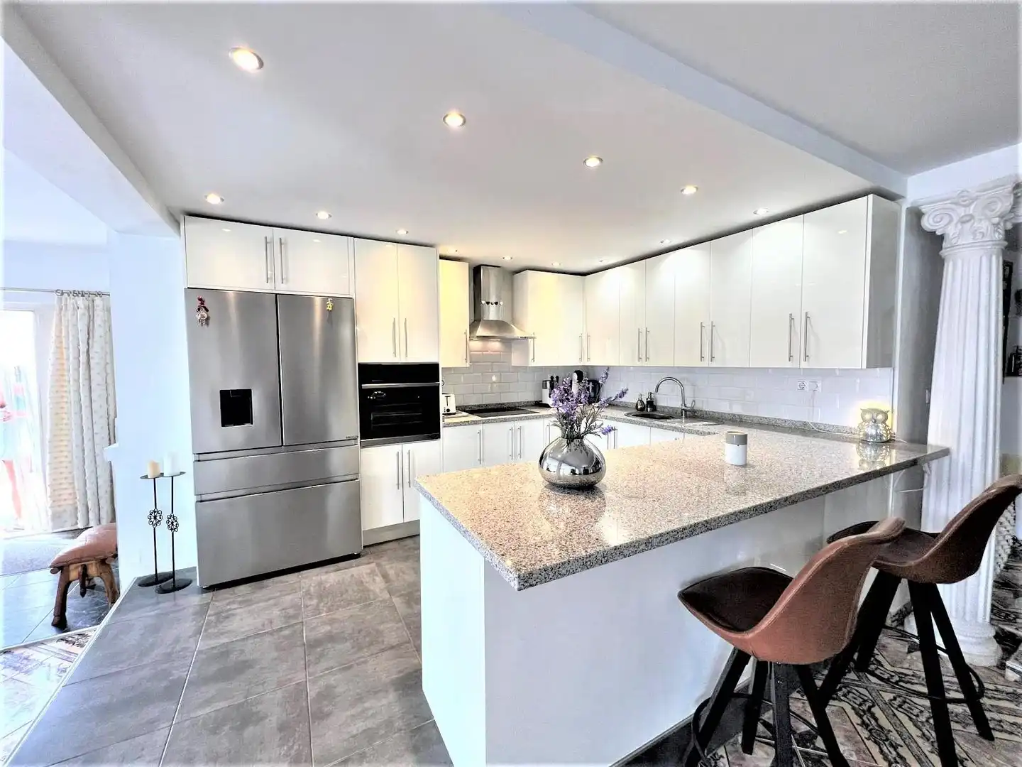 House with pool for sale in Hipódromo - Cerrado del Águila, imagen 4