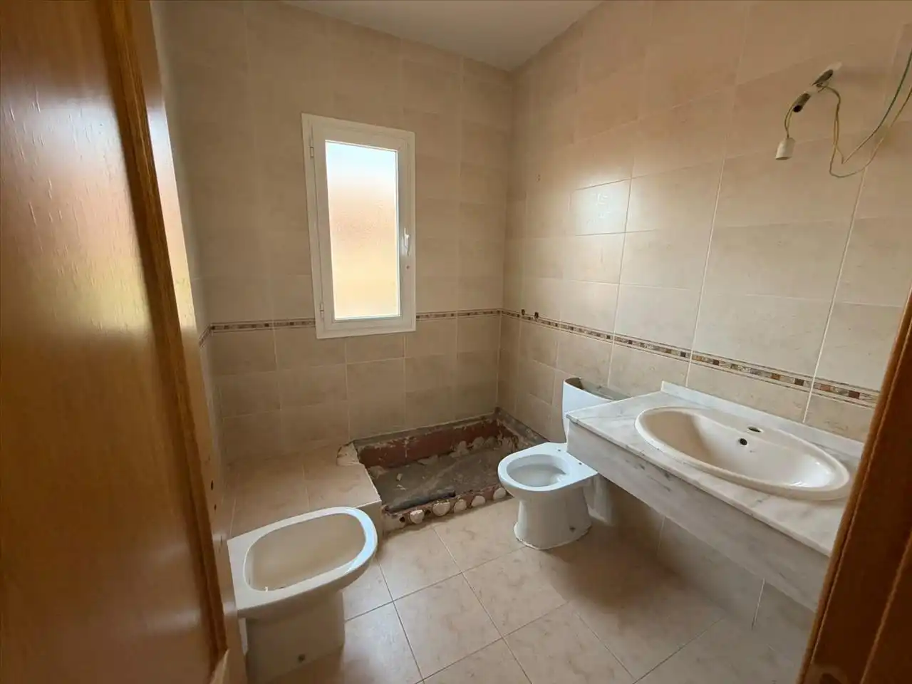Baño de Casa adosada en venta en Chozas de Canales con Terraza