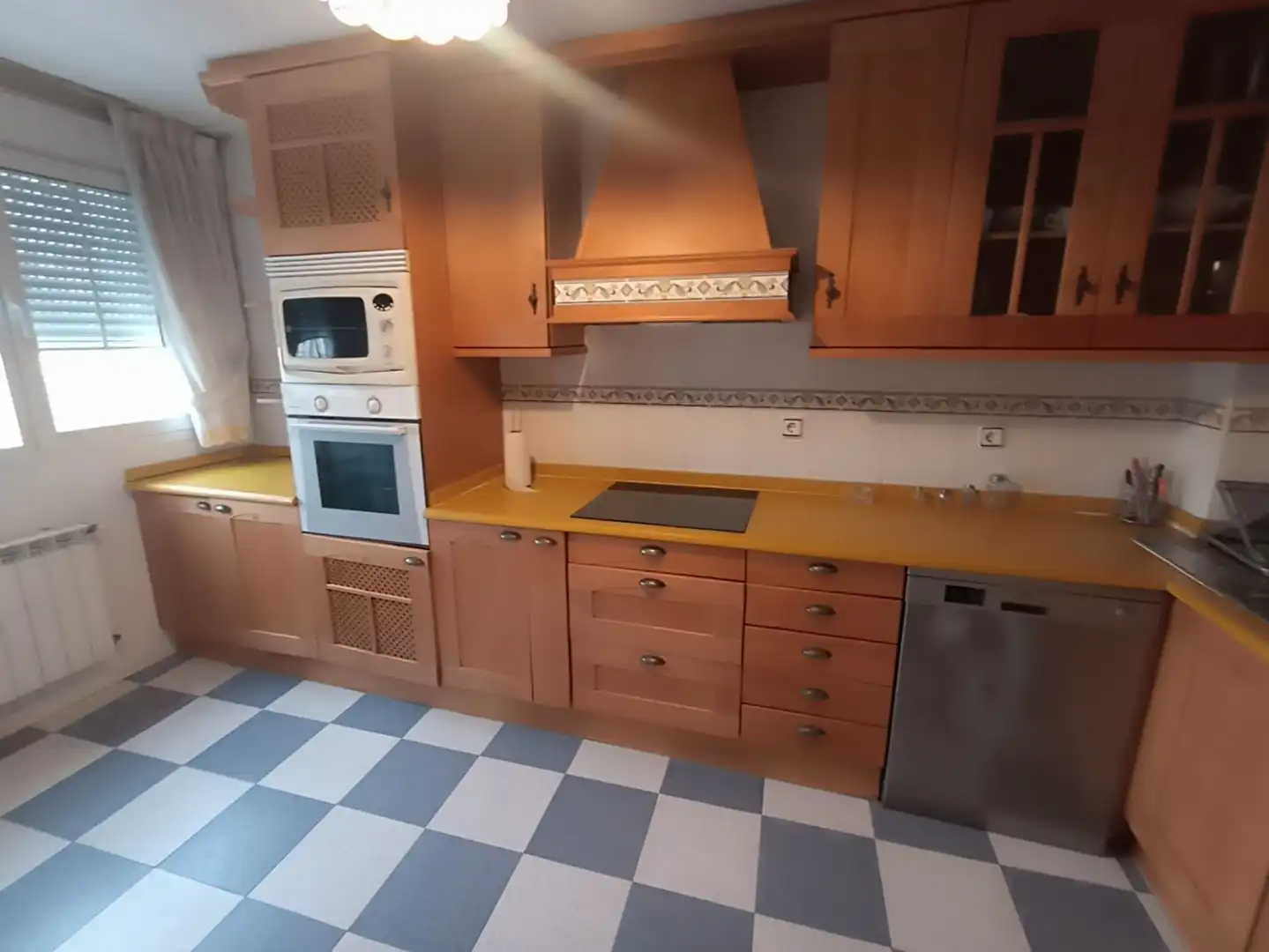 Cocina de Casa adosada en venta en Villaviciosa de Odón con Calefacción, Jardín privado y Parquet