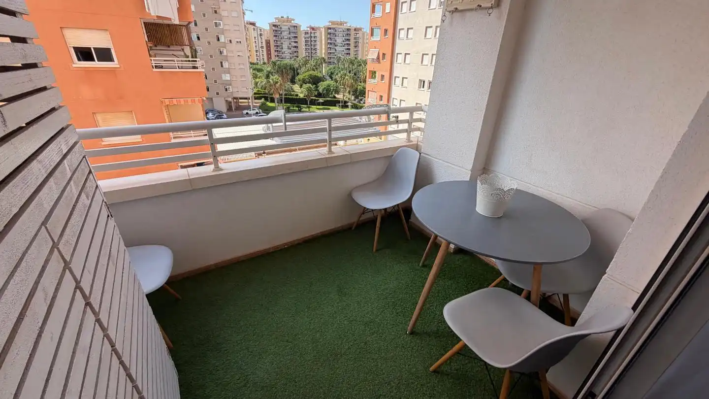 Terraza de Apartamento en venta en La Manga del Mar Menor con Aire acondicionado, Terraza y Piscina
