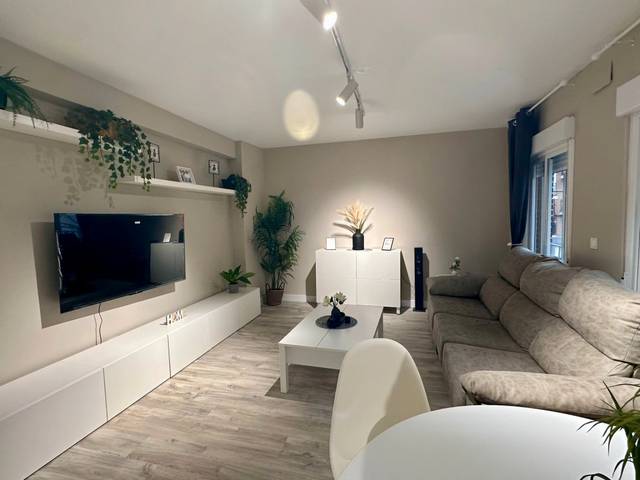 Piso en Alquiler en Travesía Toledo, 1 en Bulevar - Plaza Castilla