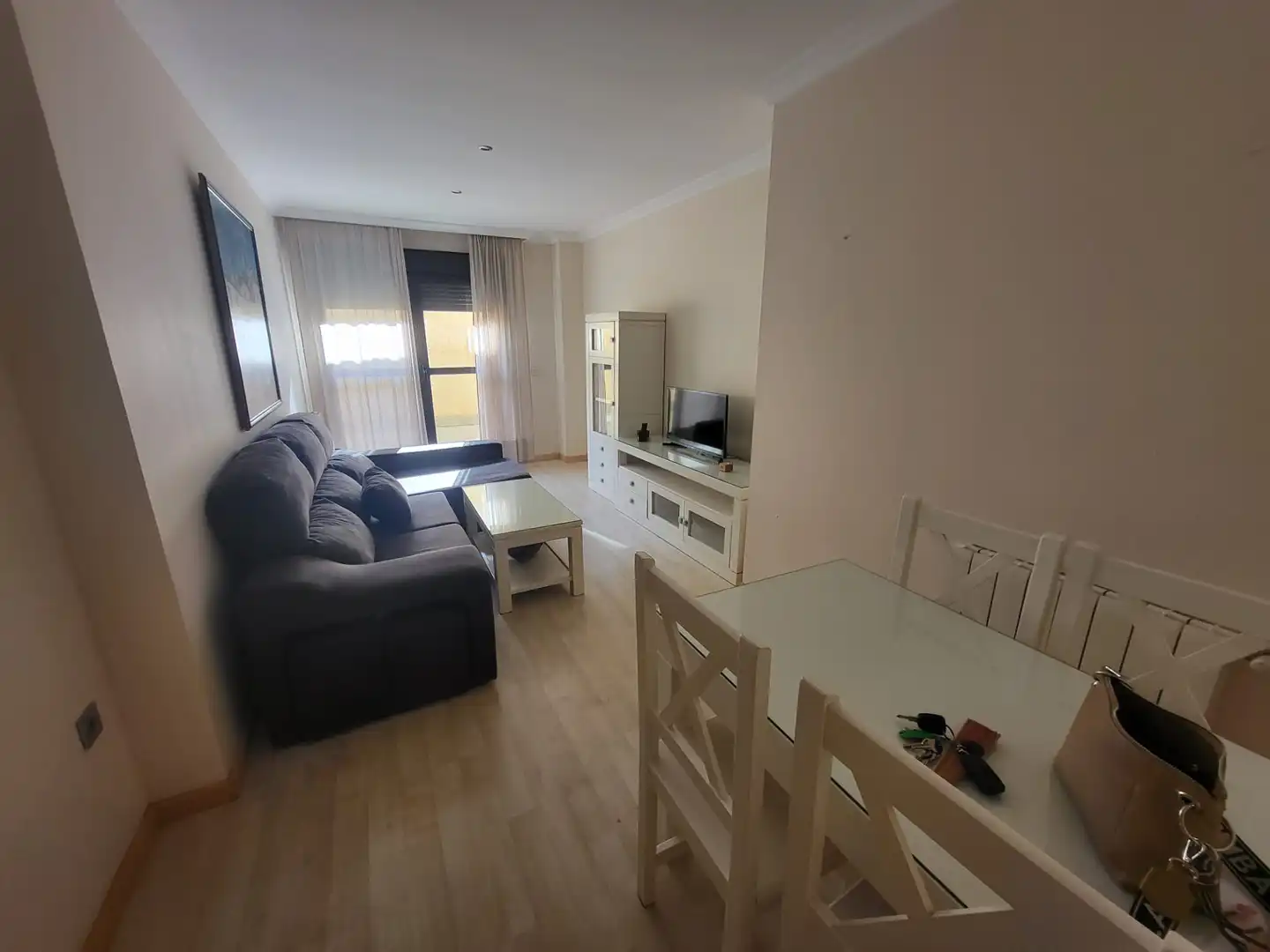 Appartement compact avec ascenseur à louer à La Estación