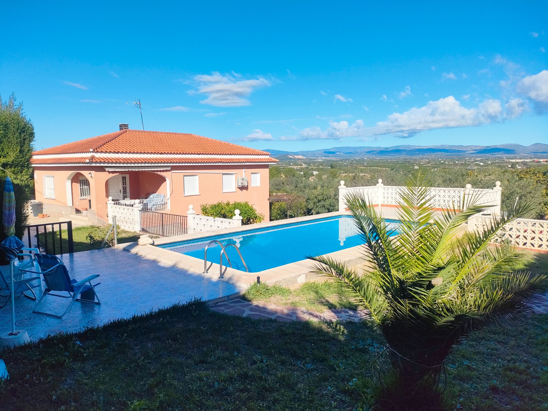 Swimming pool of House or chalet for sale in Benaguasil  with Air Conditioner, Private garden and Terrace