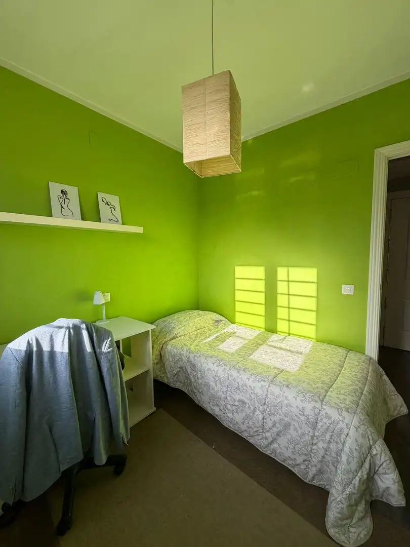 Bedroom of Attic for rent in Madrid  with Air Conditioner, Heating and Furnished