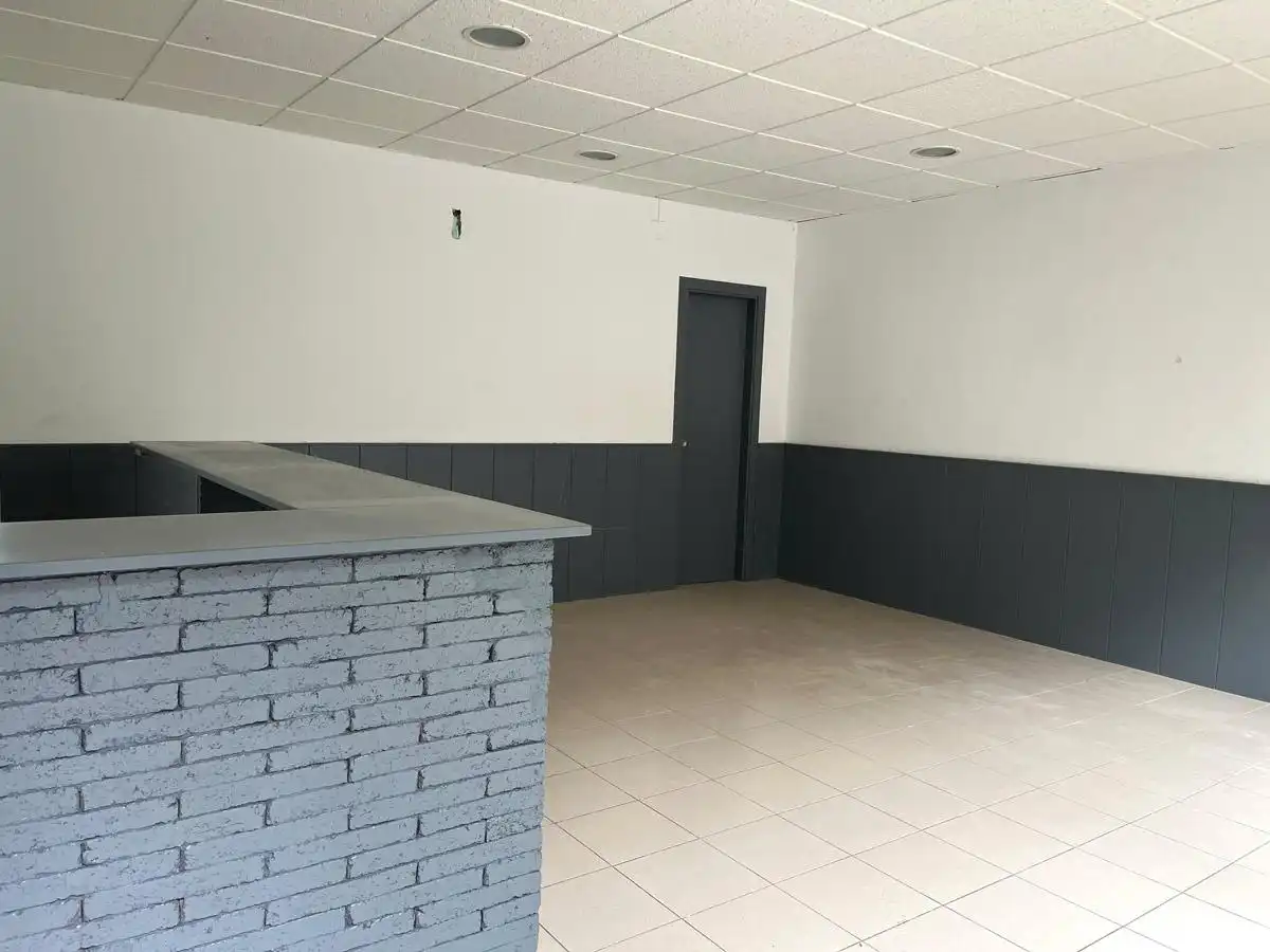 Local en venta en Igualada