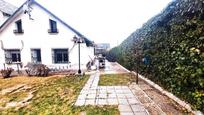 Exterior view of House or chalet for sale in Móstoles  with Heating, Private garden and Swimming Pool