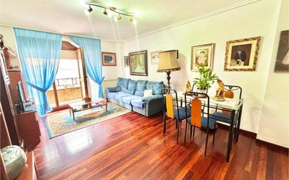 Living room of Flat for sale in Camargo  with Terrace and Furnished