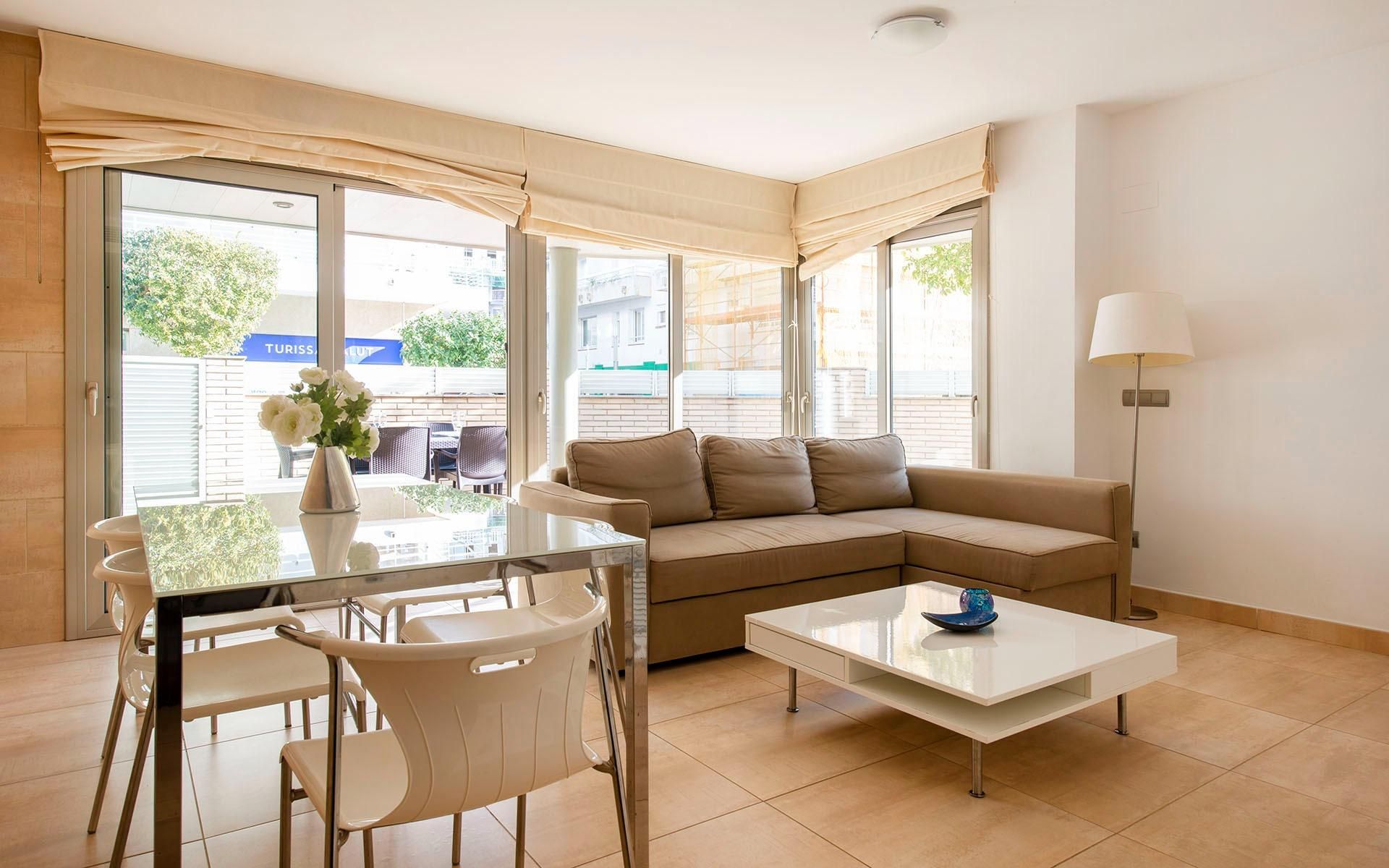 Sala d'estar de Apartament en venda en Tossa de Mar amb Aire condicionat, Calefacció i Terrassa