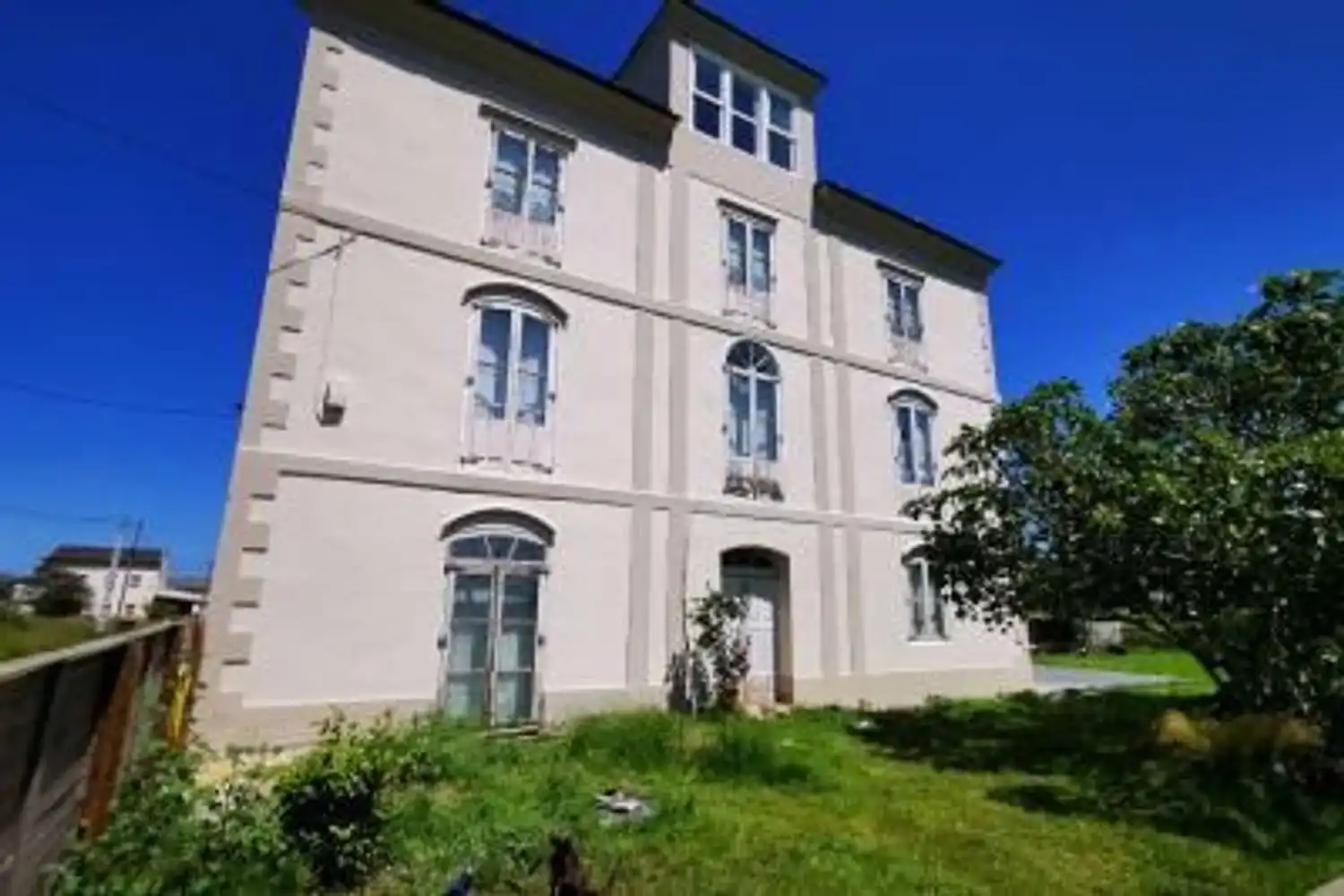 Casa con jardín en venta en Avda del Folgueirón, s n Campos y Salave