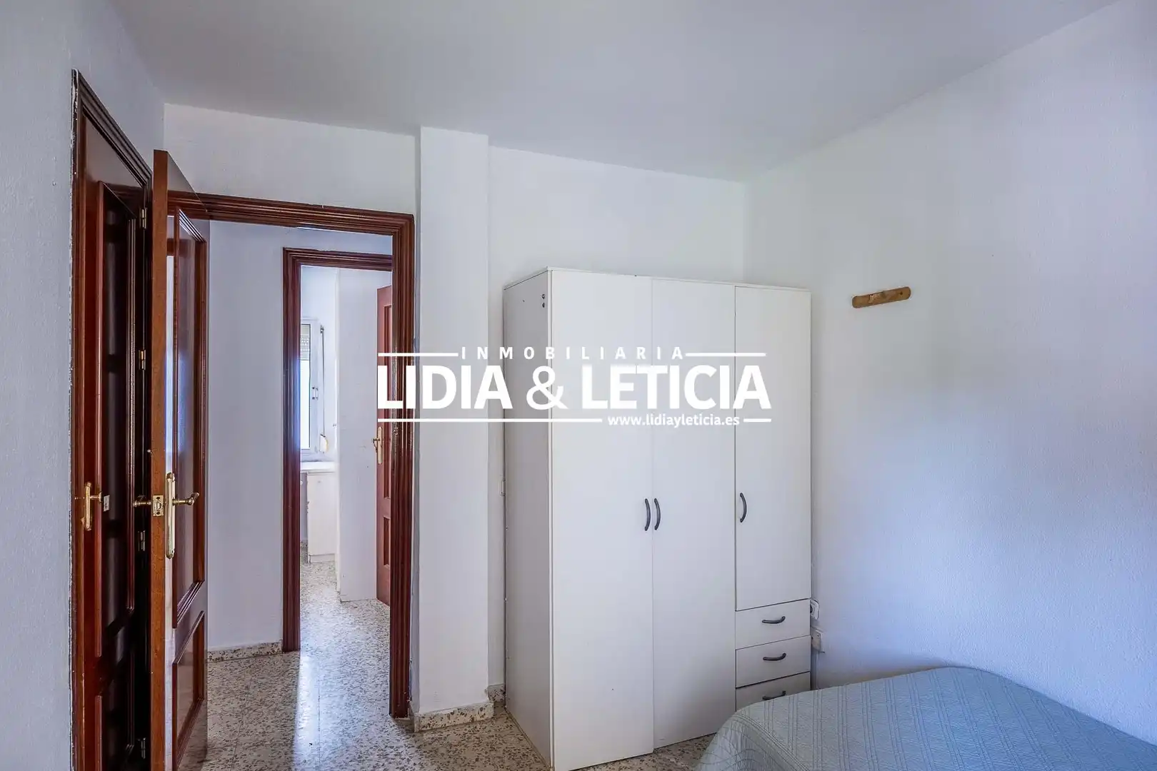 Bedroom of Flat for sale in Alcalá de Guadaira  with Air Conditioner, Terrace and Furnished