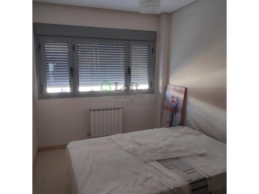 Dormitori de Apartament en venda en Badajoz amb Aire condicionat