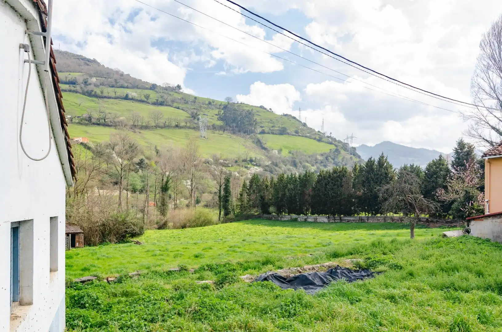 Residential for sale in Lena