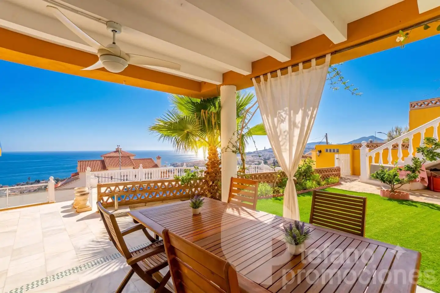 Terraza de Casa o chalet en venta en Rincón de la Victoria con Aire acondicionado, Jardín privado y Terraza