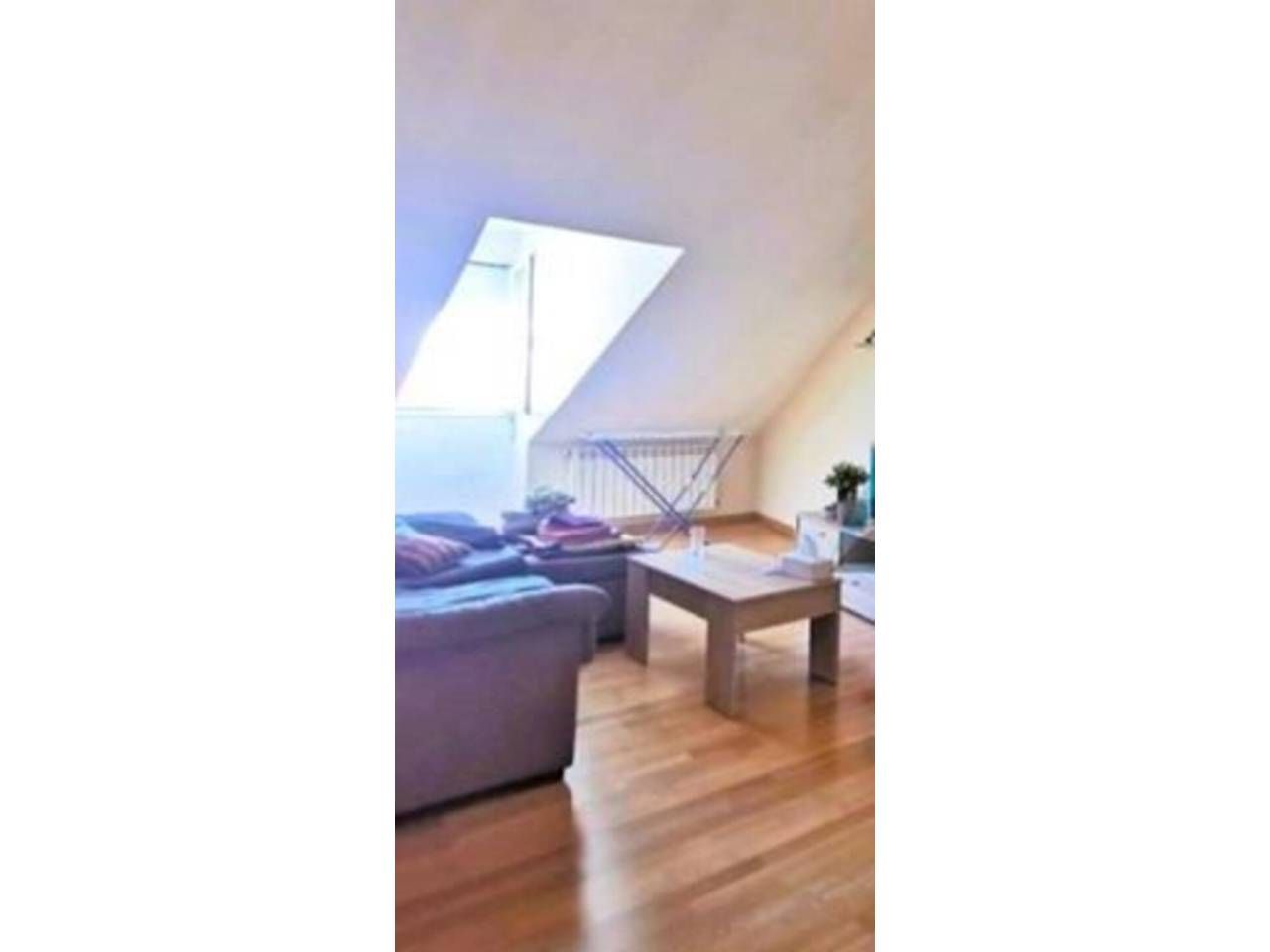 Living room of Attic for sale in San Cibrao das Viñas  with Heating and Furnished