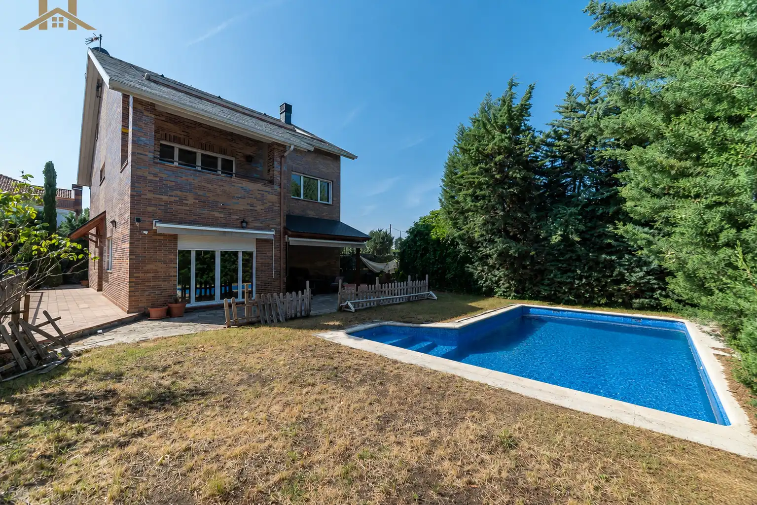 Piscina de Casa o chalet en venta en Las Rozas de Madrid con Aire acondicionado, Calefacción y Jardín privado