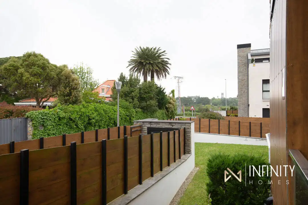 Terrassa de Dúplex en venda en Getxo  amb Calefacció, Jardí privat i Terrassa