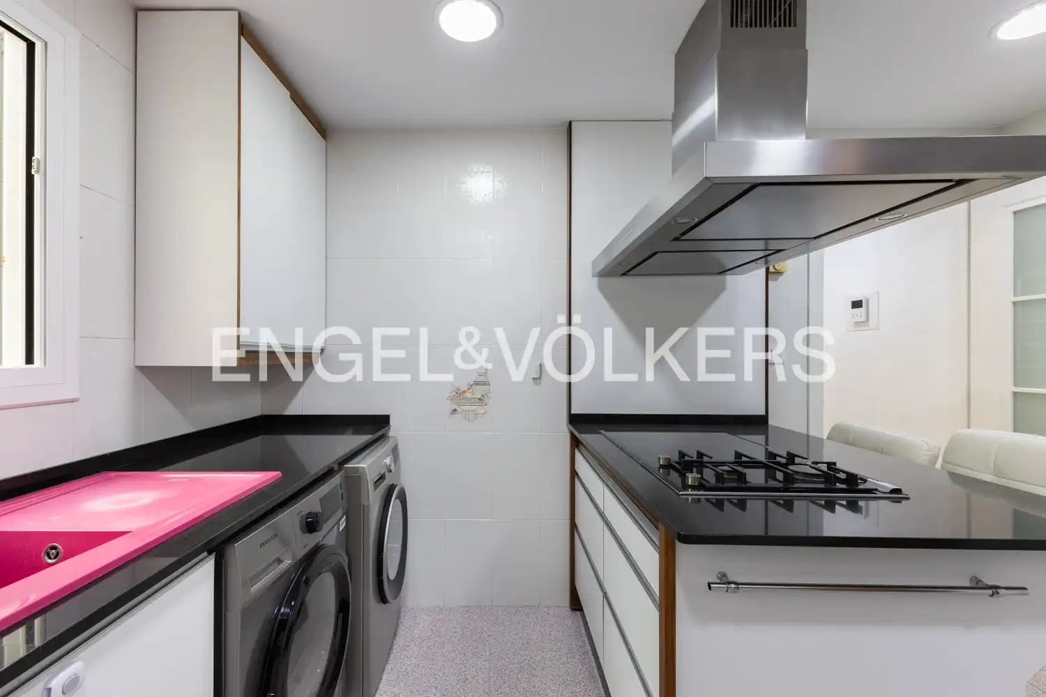 Küche von Wohnung zur Miete in Valencia mit Klimaanlage, Heizung und Parkett