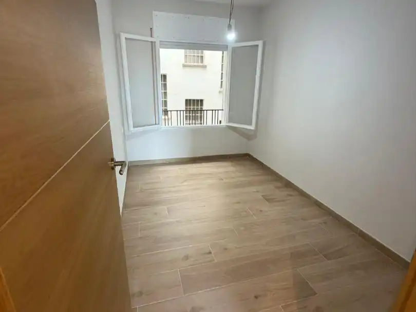 Schlafzimmer von Wohnung zum Verkauf in Reus mit Klimaanlage, Terrasse und Balkon