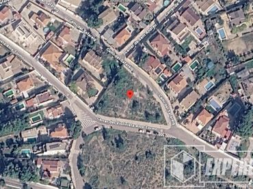 Grundstücke und Bauplätze zum Verkauf in Calle Violinista Alos Tormo 9