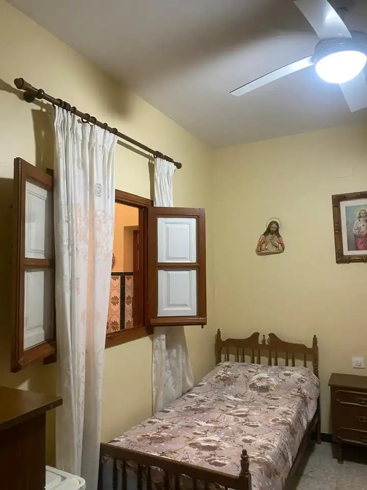 Habitación de Casa o chalet en venta en Dos Hermanas con Aire acondicionado y Trastero