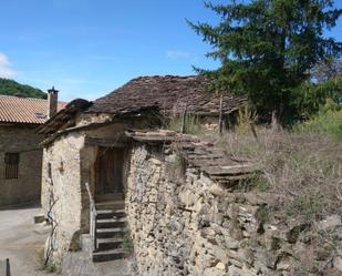 Vista exterior de Finca rústica en venda en La Fueva amb Traster