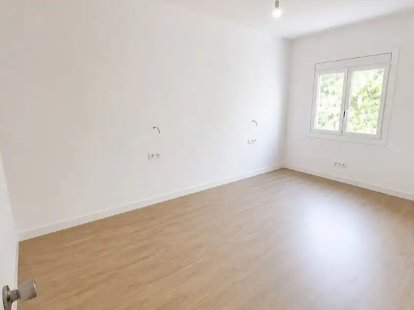 Bedroom of Flat for sale in  Barcelona Capital  with Air Conditioner, Terrace and Balcony