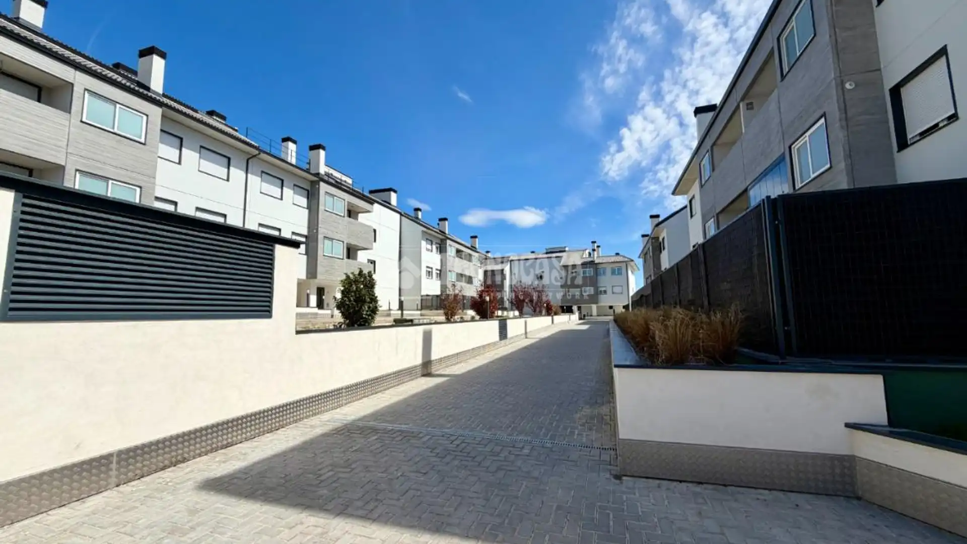 Exterior view of Flat for sale in Villanueva de la Torre  with Parquet flooring, Terrace and Furnished