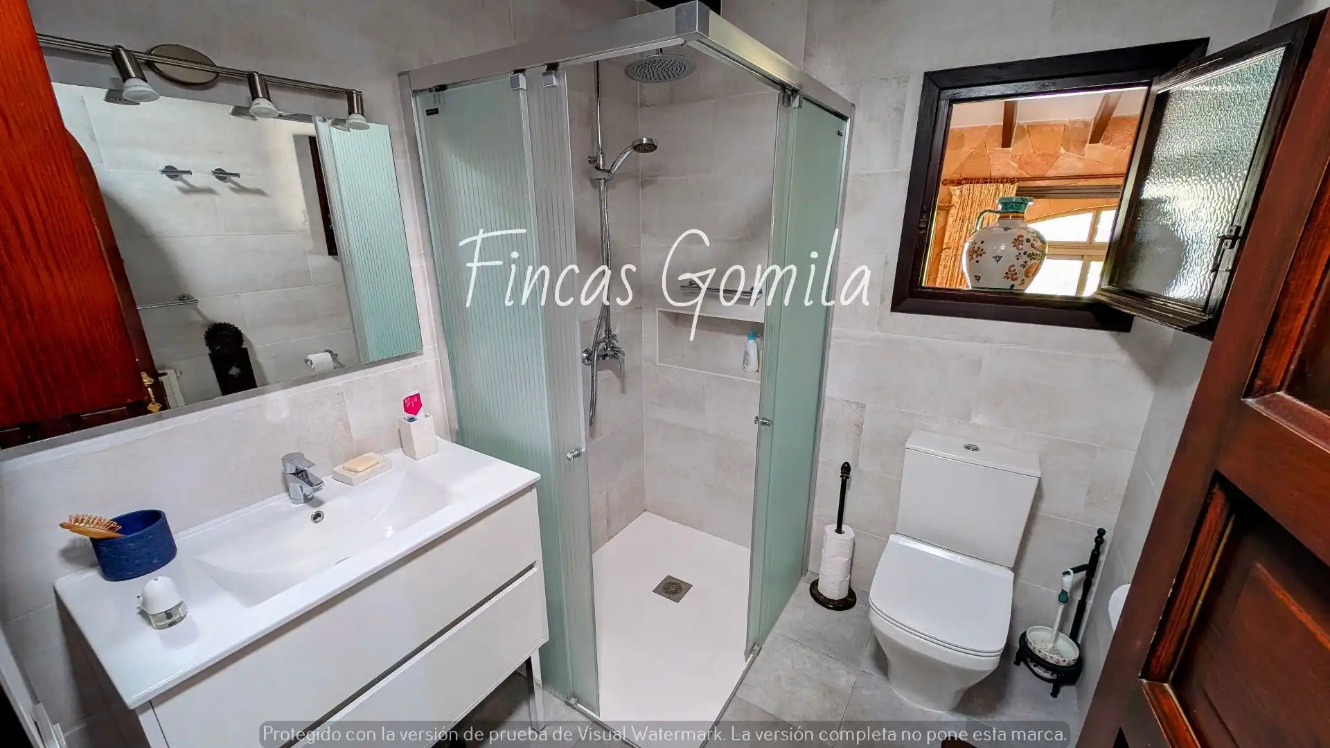 Baño de Casa o chalet en venta en Sant Lluís con Aire acondicionado, Calefacción y Jardín privado