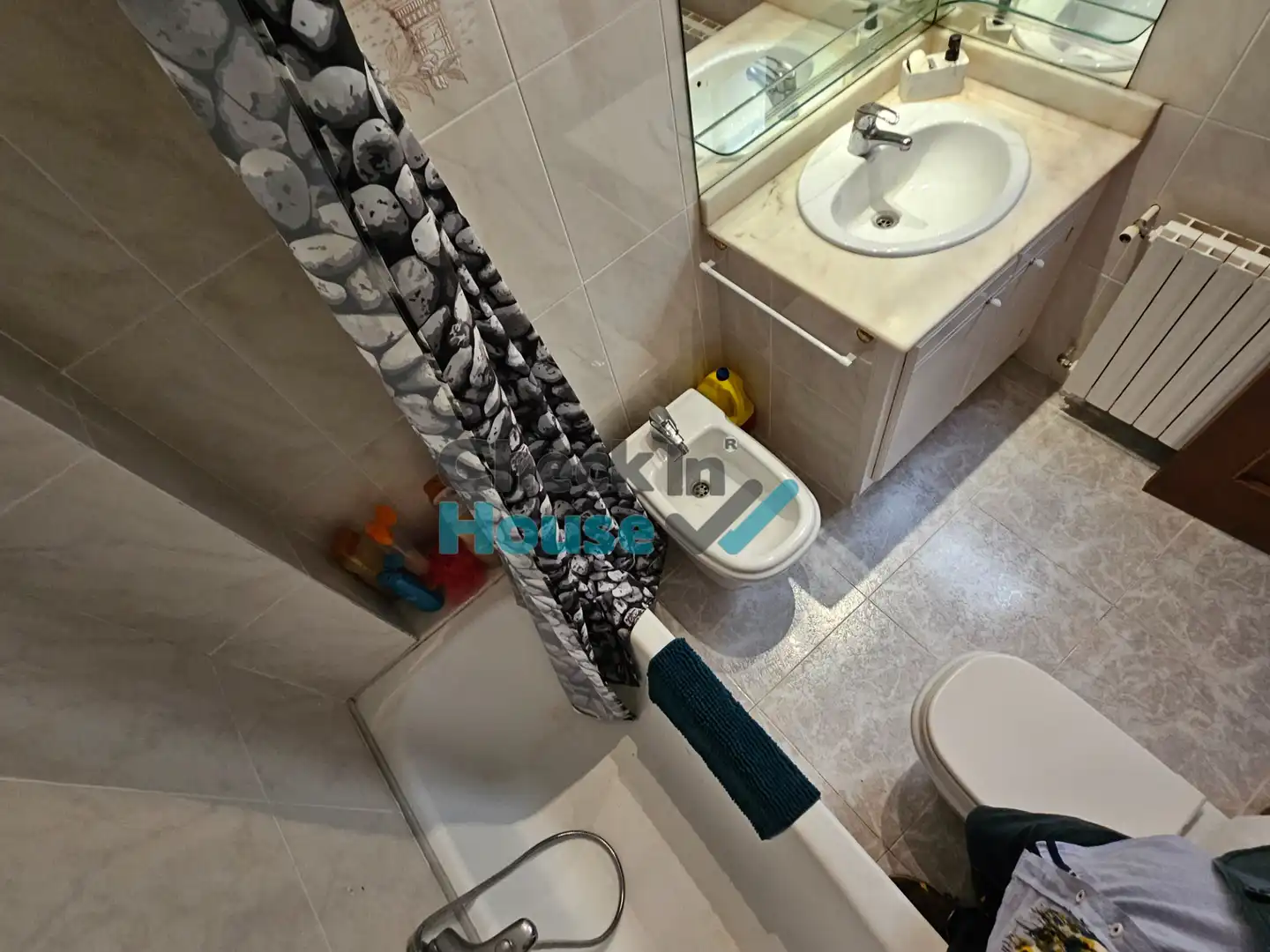 Baño de Piso en venta en Sant Feliu de Guíxols con Calefacción, Terraza y Trastero