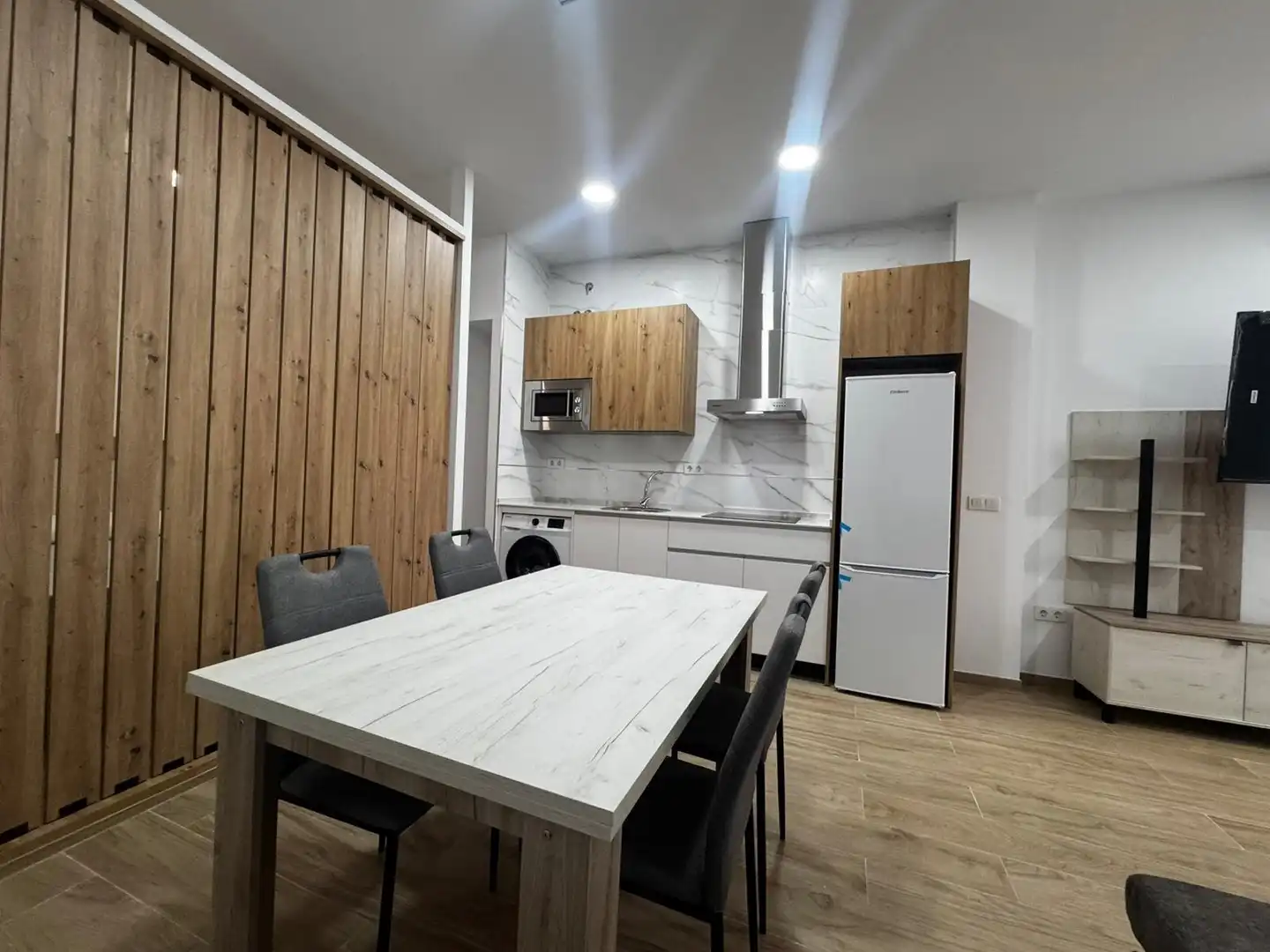 Kitchen of Flat for rent in Córdoba  with Air Conditioner, Heating and Balcony