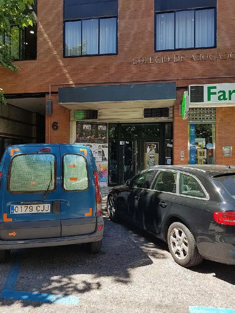 Business premises for sale in Casco Antiguo, imagen 2