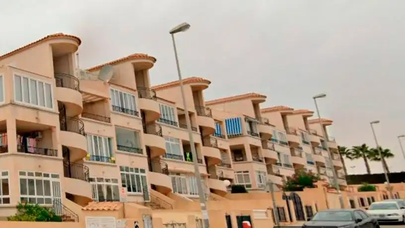Detached house for sale in urb Ciñuelica