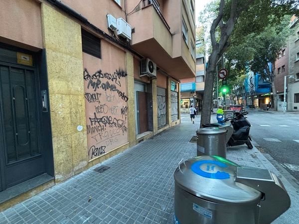 Exterior view of Premises for sale in Badalona