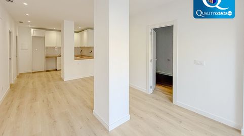 Foto 2 de Piso de alquiler en Los Ángeles, Alicante / Alacant