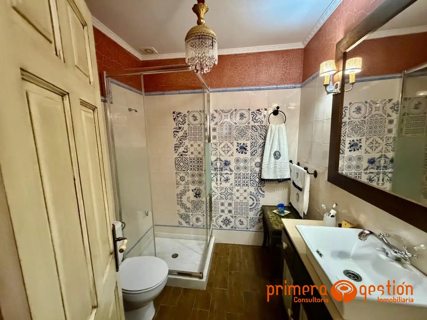 Baño de Casa o chalet en venta en Lora del Río con Aire acondicionado, Calefacción y Terraza