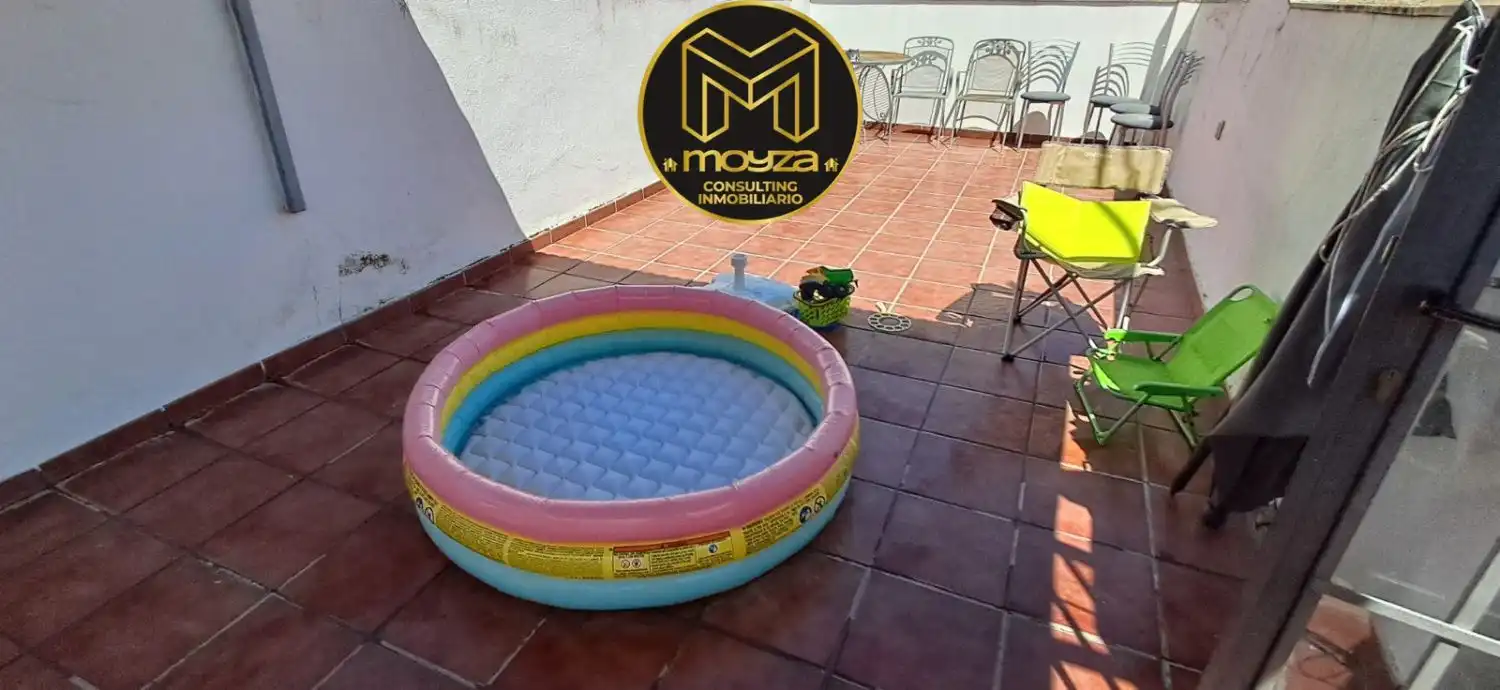 Piscina de Casa o chalet de alquiler en Jaén con Aire acondicionado, Calefacción y Terraza