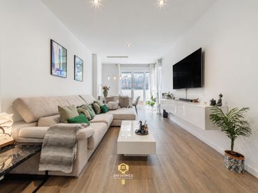 Flat with pool for sale in Calle Ferenc Puskas