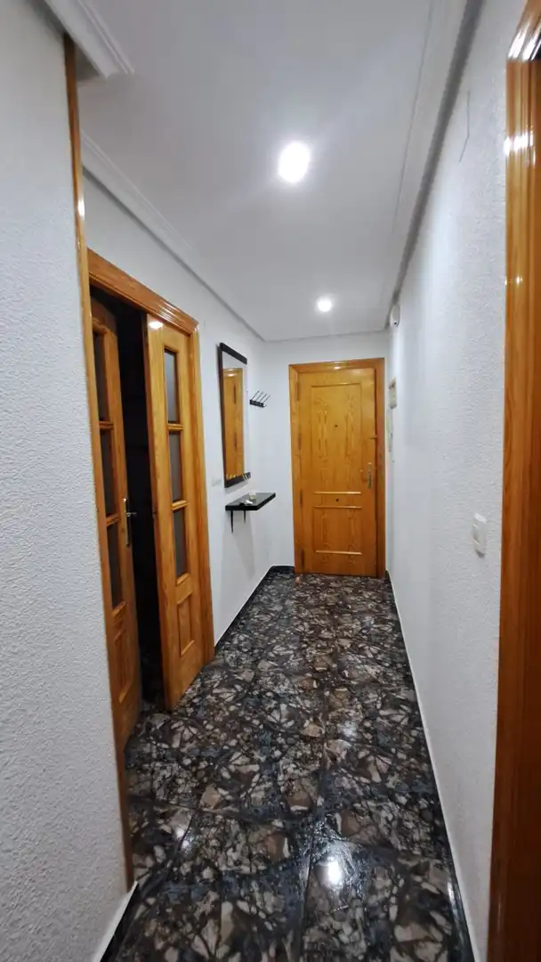 Wohnung zur Miete in Murcia mit Heizung, Abstellraum und Möbliert