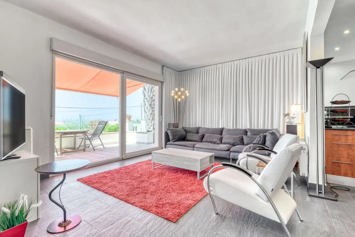 Sala d'estar de Casa o xalet en venda en Roses amb Aire condicionat, Calefacció i Jardí privat