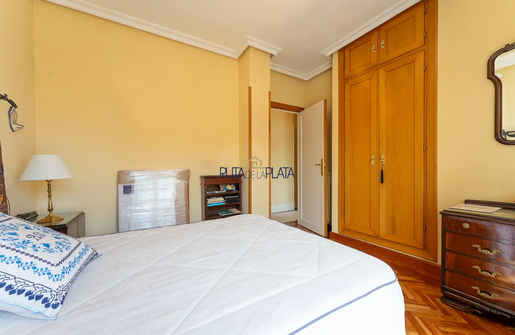 Bedroom of Attic for sale in Zamora Capital   with Air Conditioner, Heating and Parquet flooring