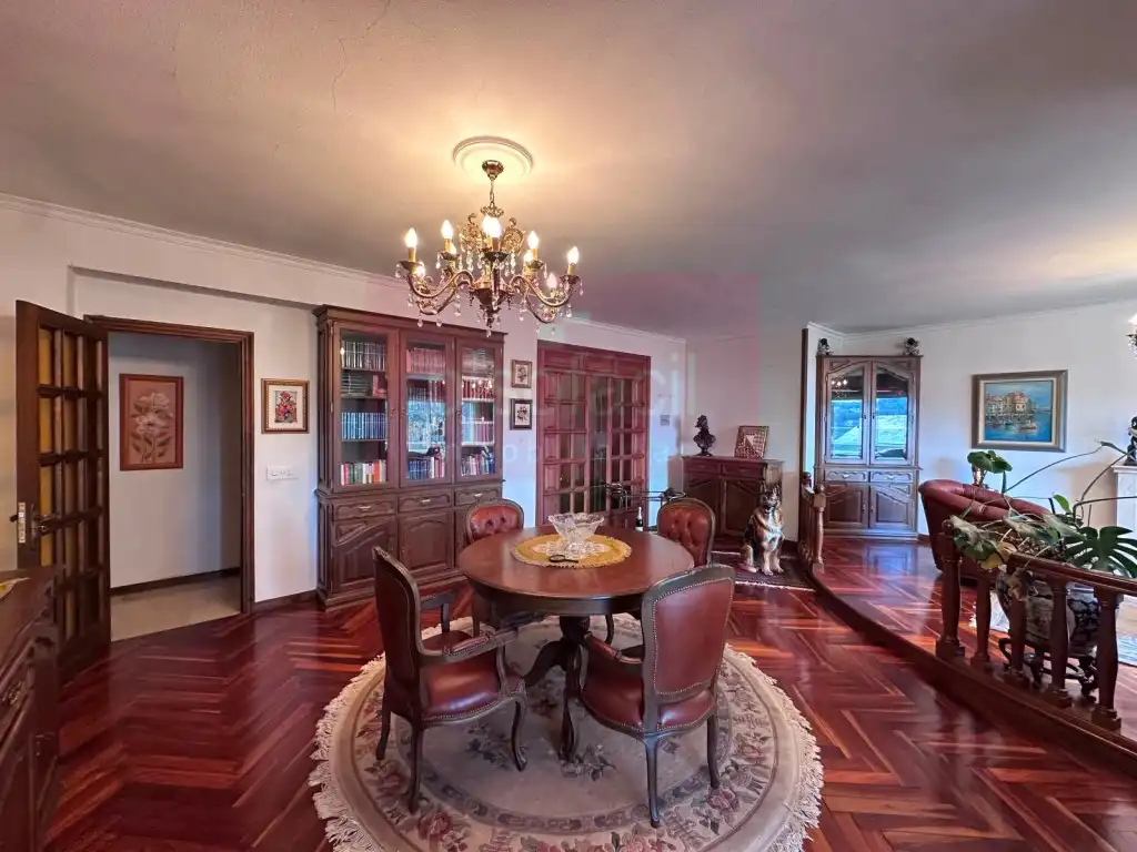 Comedor de Piso en venta en Lugo