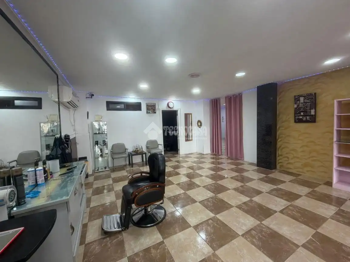 Local en venta en Sevilla con Aire acondicionado y Internet