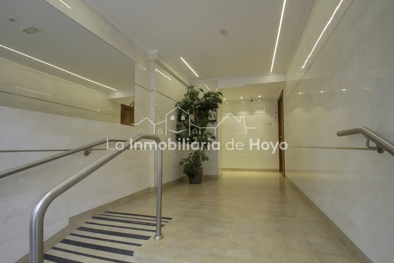Flat for sale in  Madrid Capital  with Heating, Parquet flooring and Terrace
