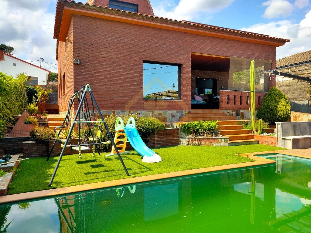 House or chalet for sale in N/A, Sant Pere de Vilamajor