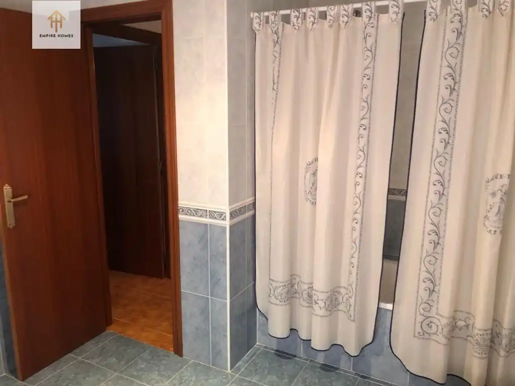Badezimmer von Residential zum Verkauf in Torreorgaz