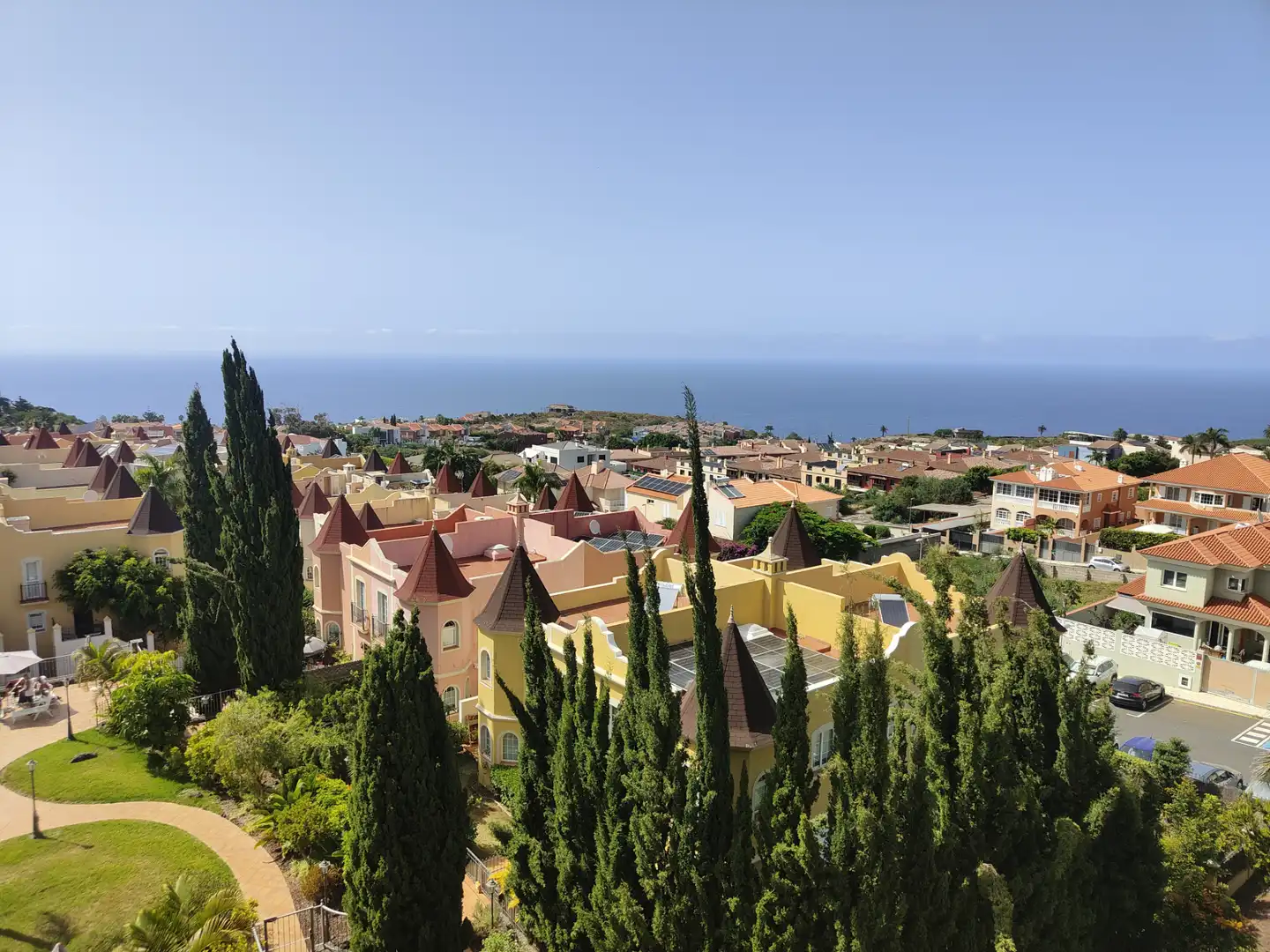 Vista exterior de Ático en venta en Santa Úrsula con Terraza, Piscina y Balcón