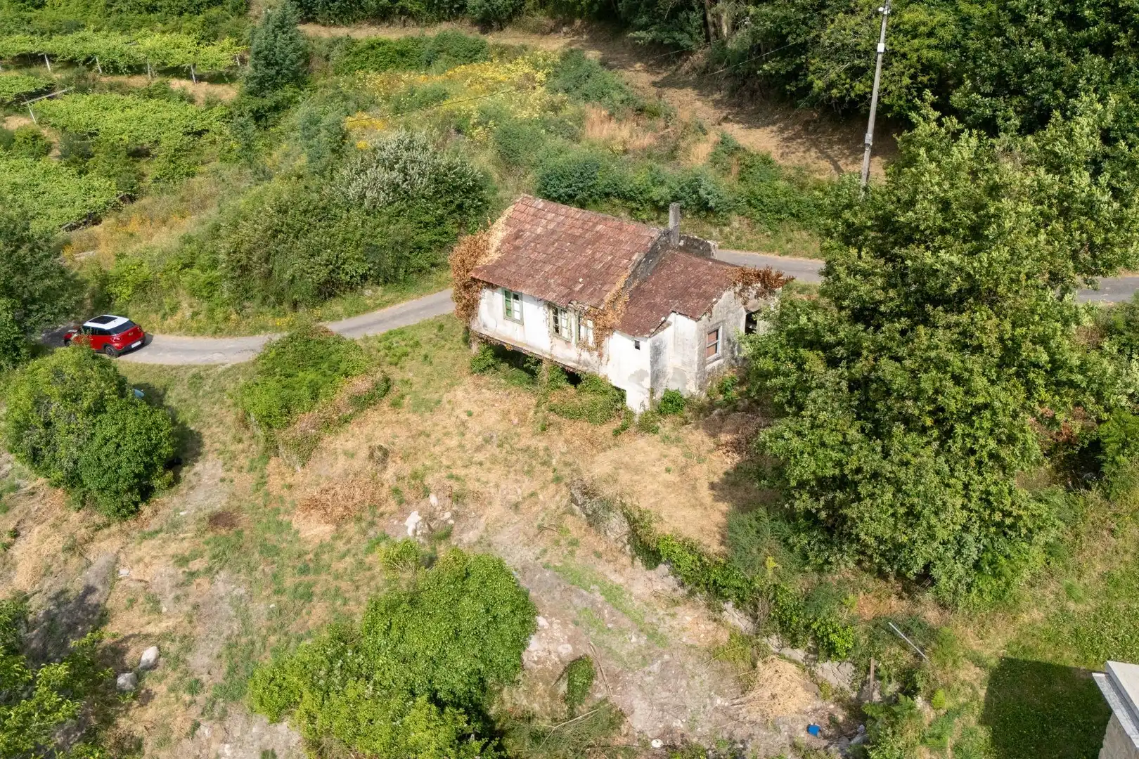 Finca rústica en venda en Arbo amb Jardí privat