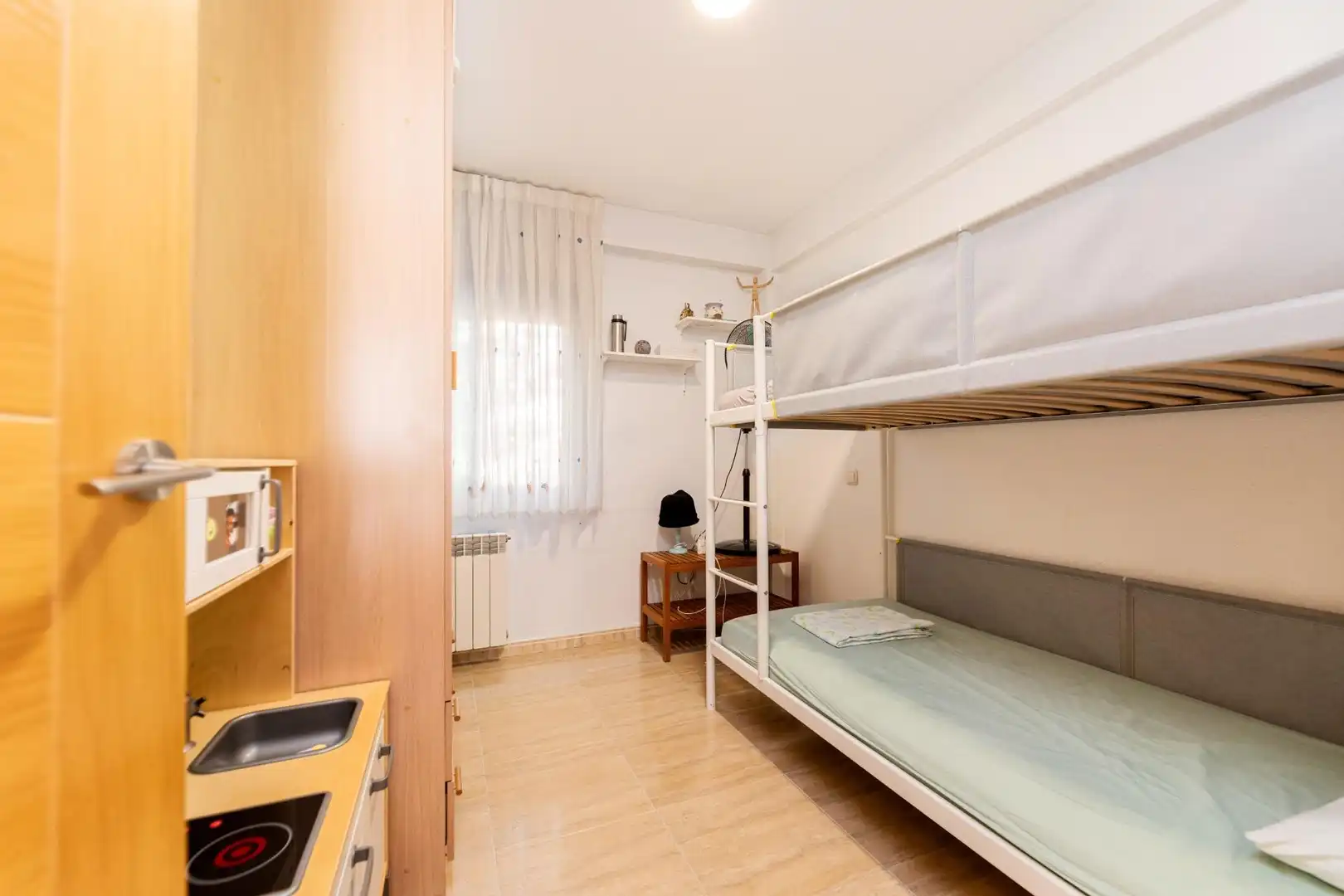 Habitación de Piso en venta en Madrid con Aire acondicionado, Calefacción y Amueblado
